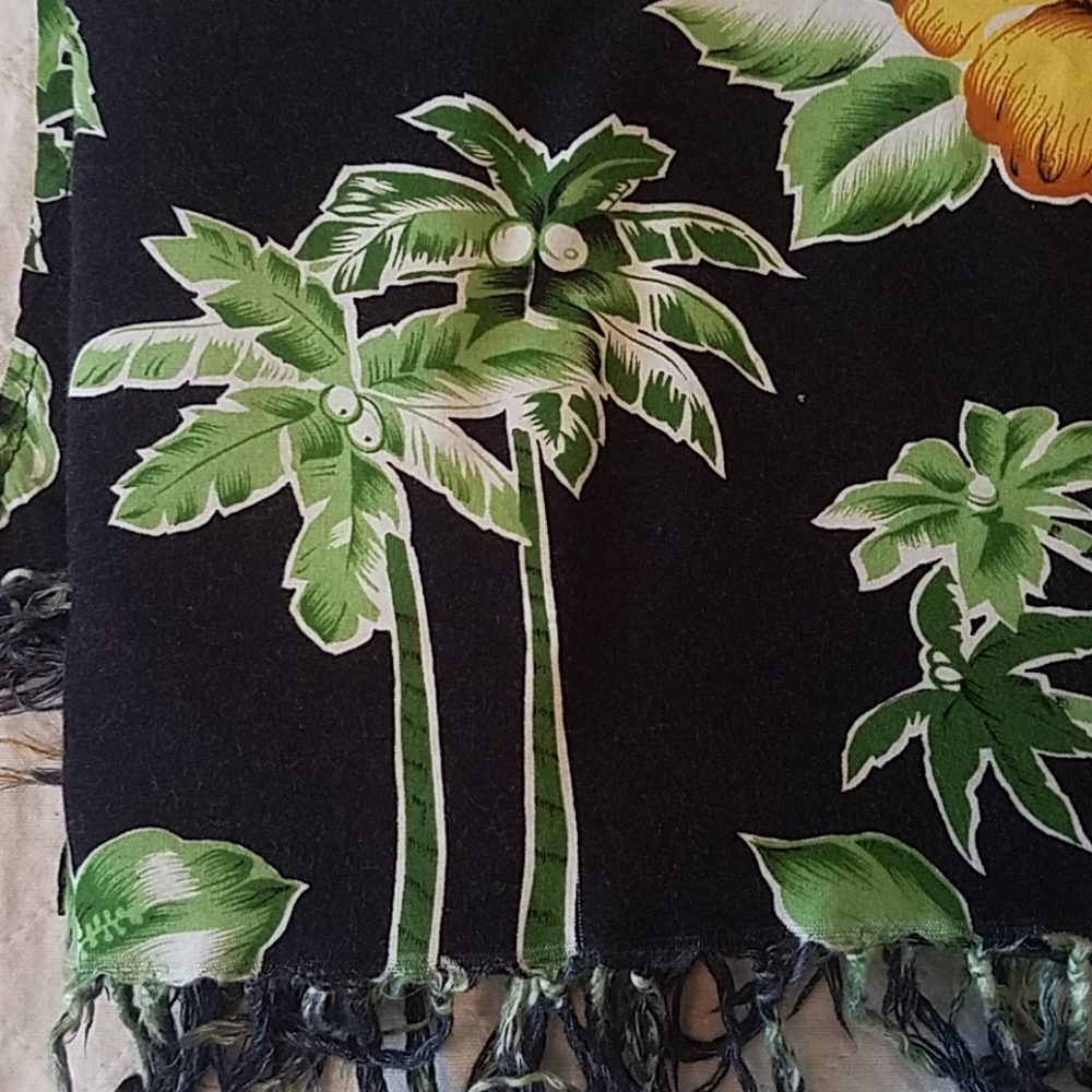 Wrap - Picture 3 of 4